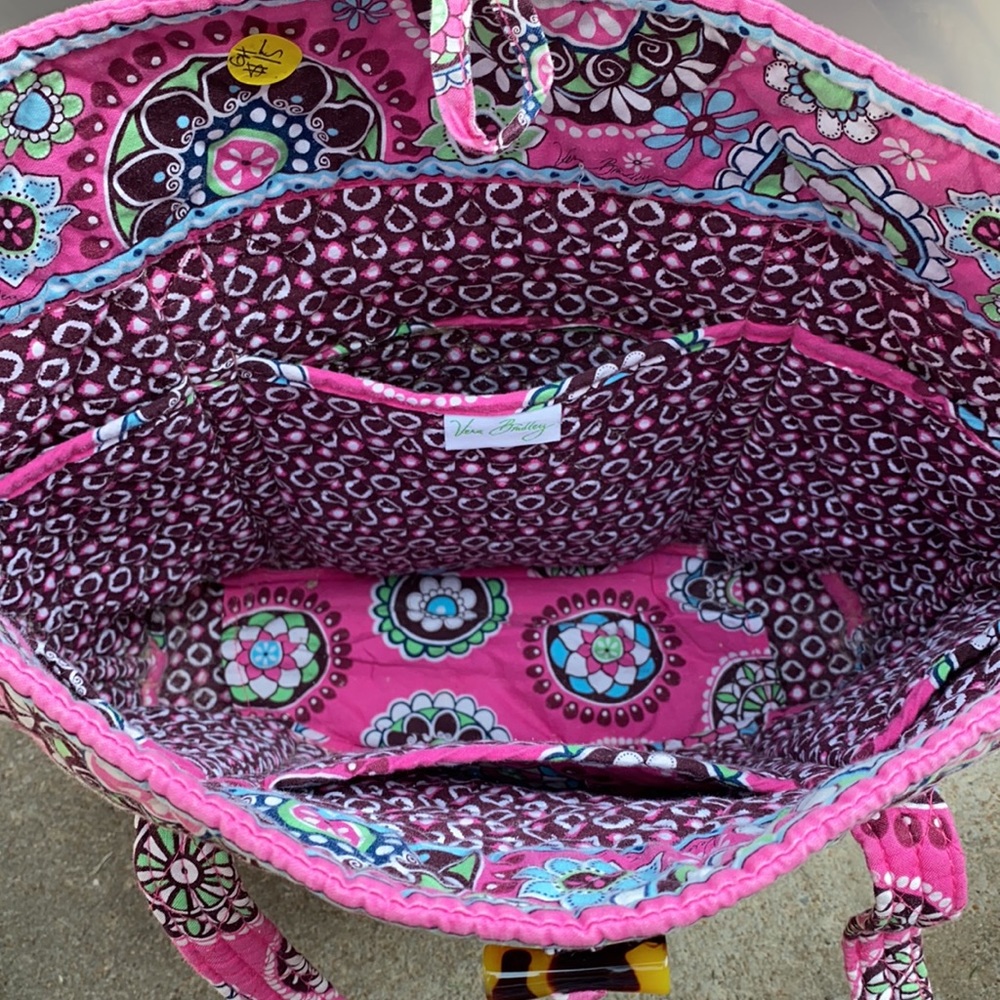 Vera Bradley shoulder bag - Picture 3 of 3